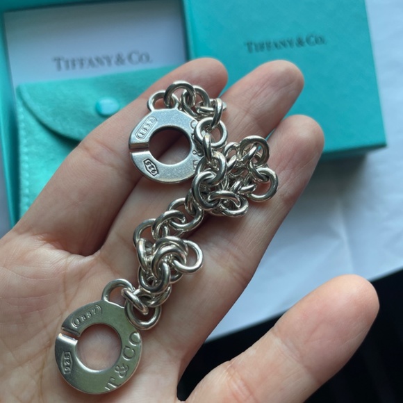 Tiffany interlock bracelet - Picture 3 of 3